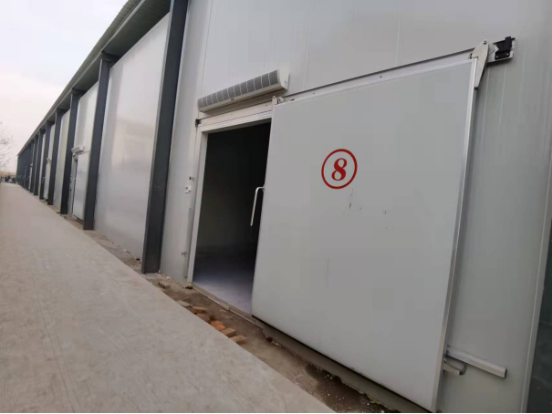 冷庫門怎么選擇?平移門和手拉門哪個更好